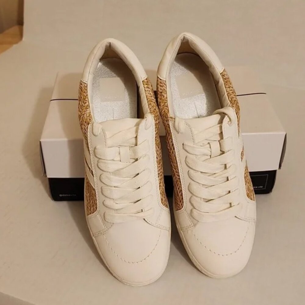 Dolce Vita "Neo" Sneaker 9.5 - Picture 2 of 8